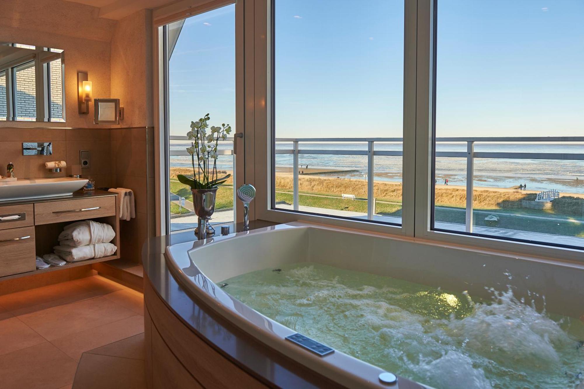 Badhotel Sternhagen Cuxhaven Bagian luar foto